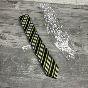 Laurant Bennet NWT Black, Green & White Stripe Skinny Tie